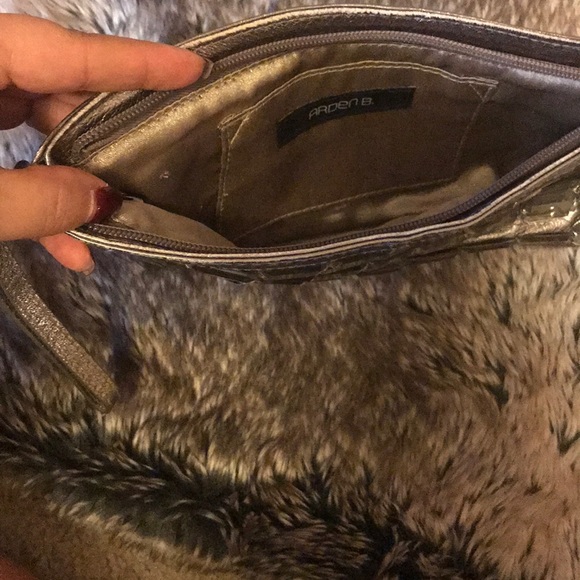 Arden B clutch - Picture 4 of 5